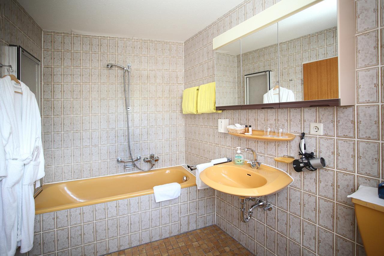 Landgasthof Rebstock Sulzburg Exterior foto